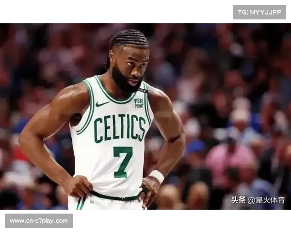 凯尔特人终结活塞13连胜,杰伦·布朗33分10篮板统治攻防